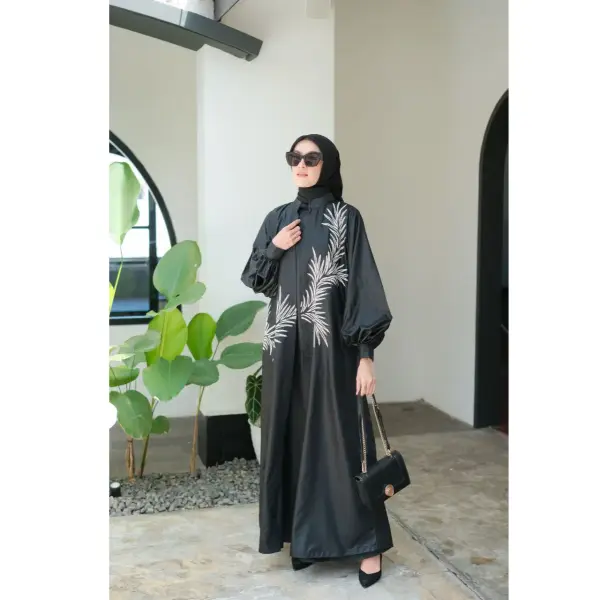 Jayida Inner + Outer